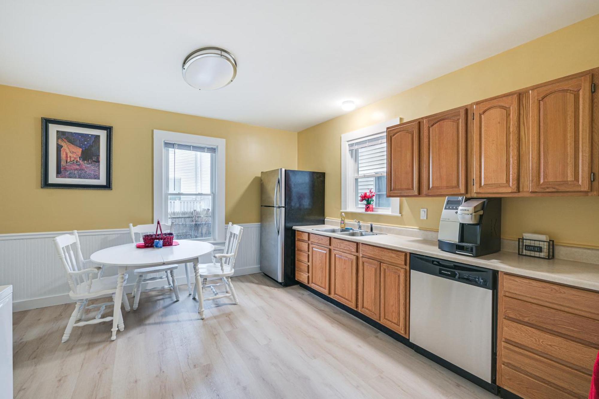 Medford Apartment Rental, 5 Mi To Downtown Boston Exterior photo