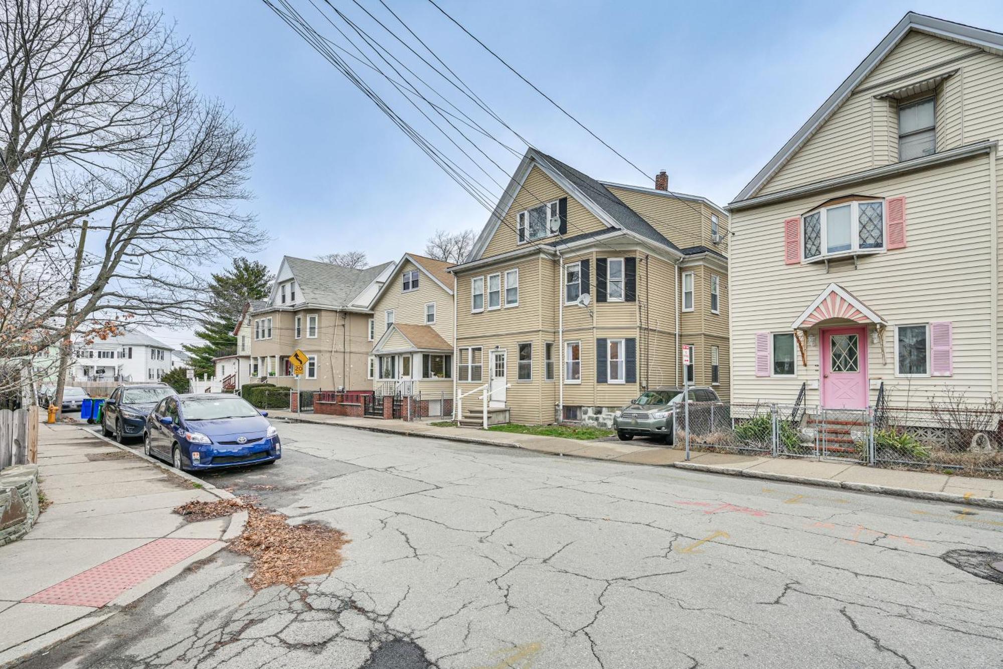 Medford Apartment Rental, 5 Mi To Downtown Boston Exterior photo