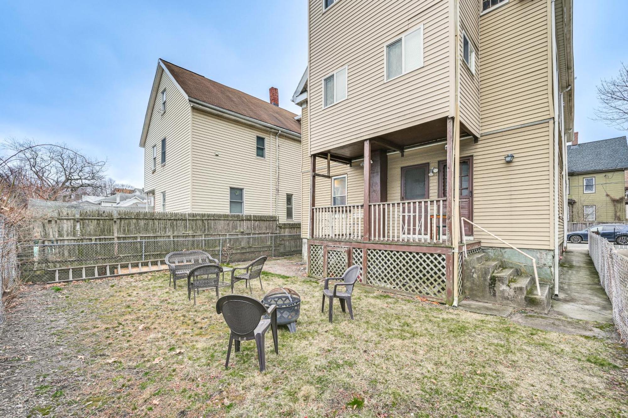 Medford Apartment Rental, 5 Mi To Downtown Boston Exterior photo