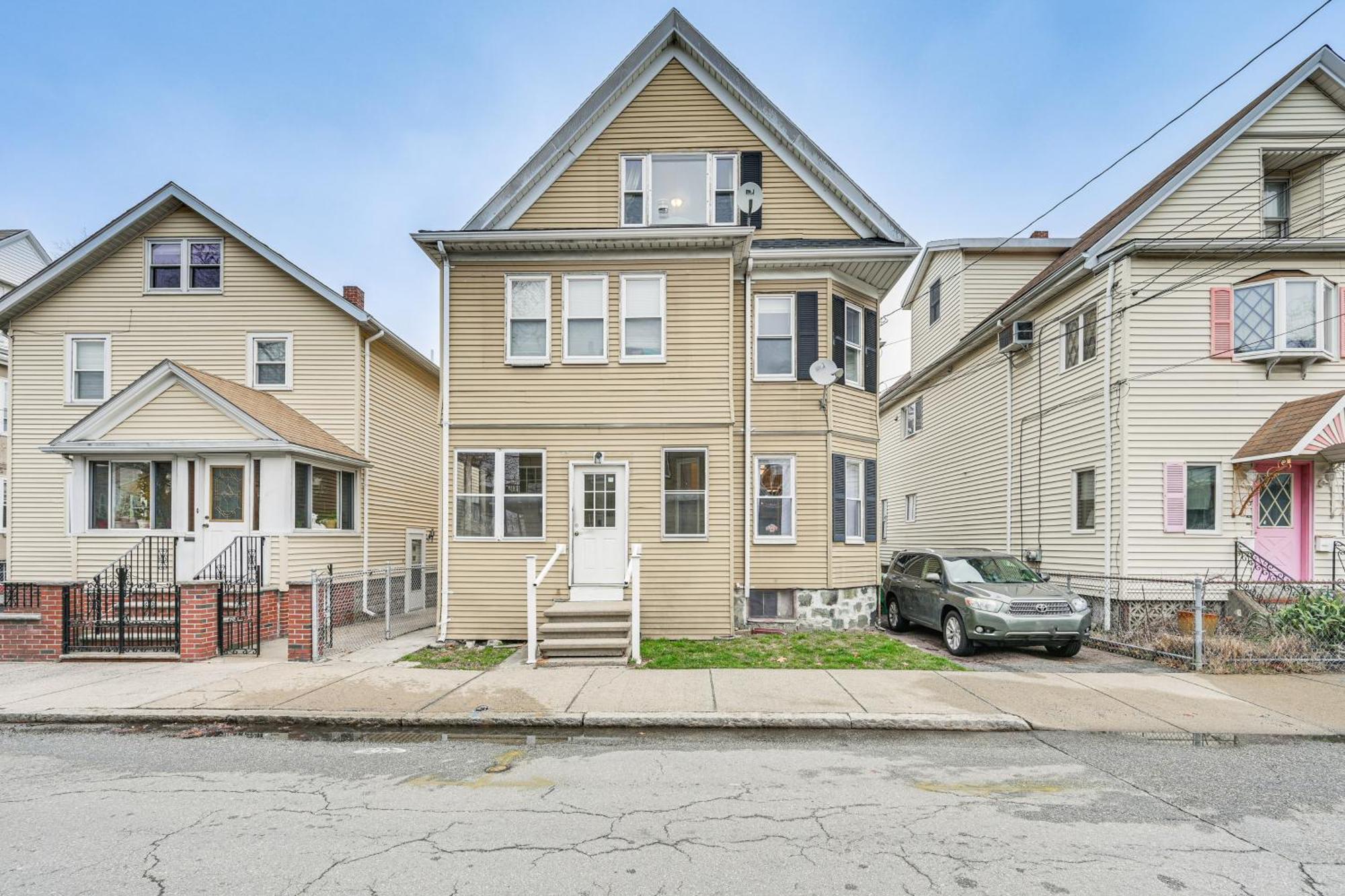Medford Apartment Rental, 5 Mi To Downtown Boston Exterior photo